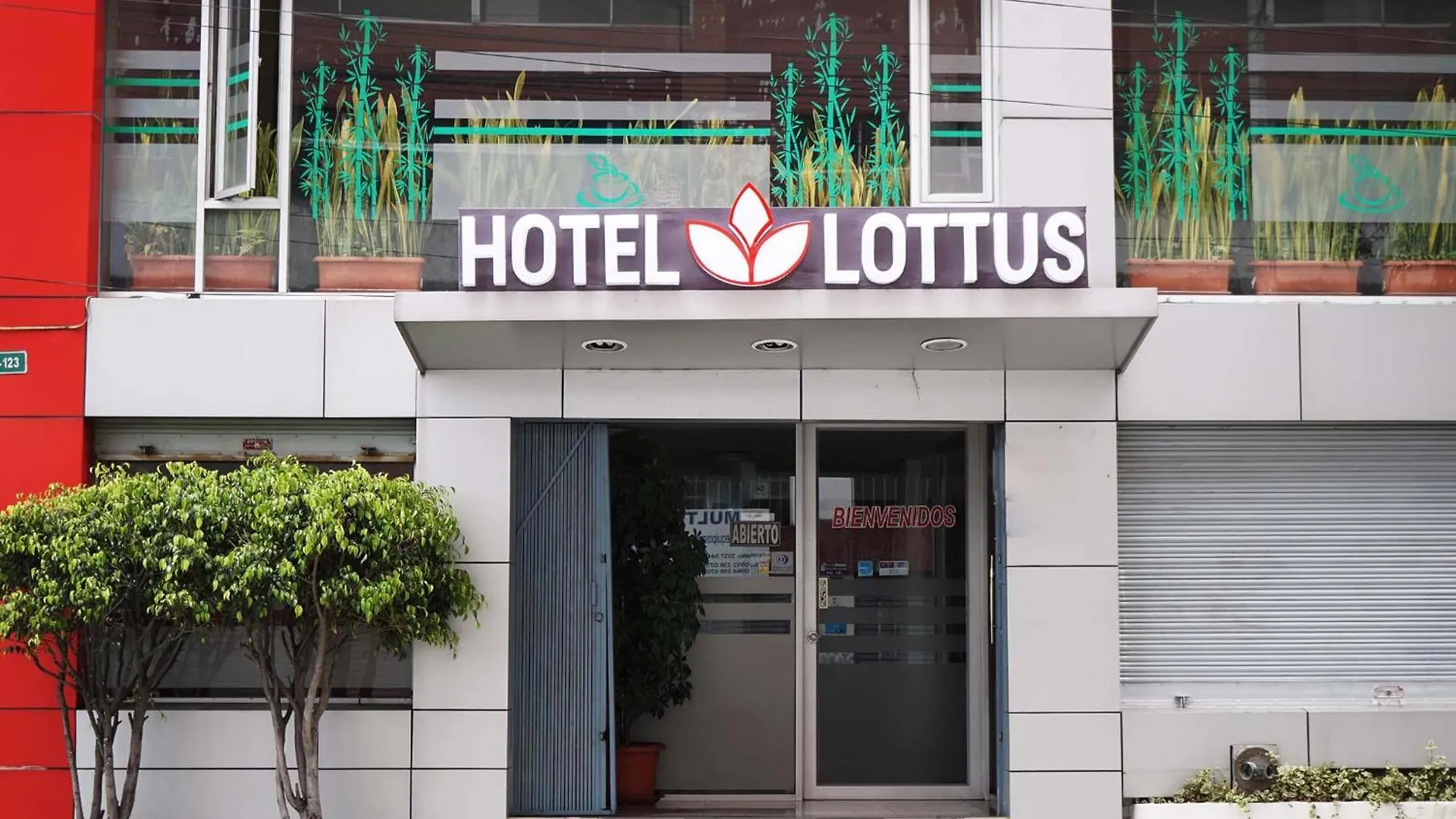 Hotel Lottus كويتو 3*,  الإكوادور